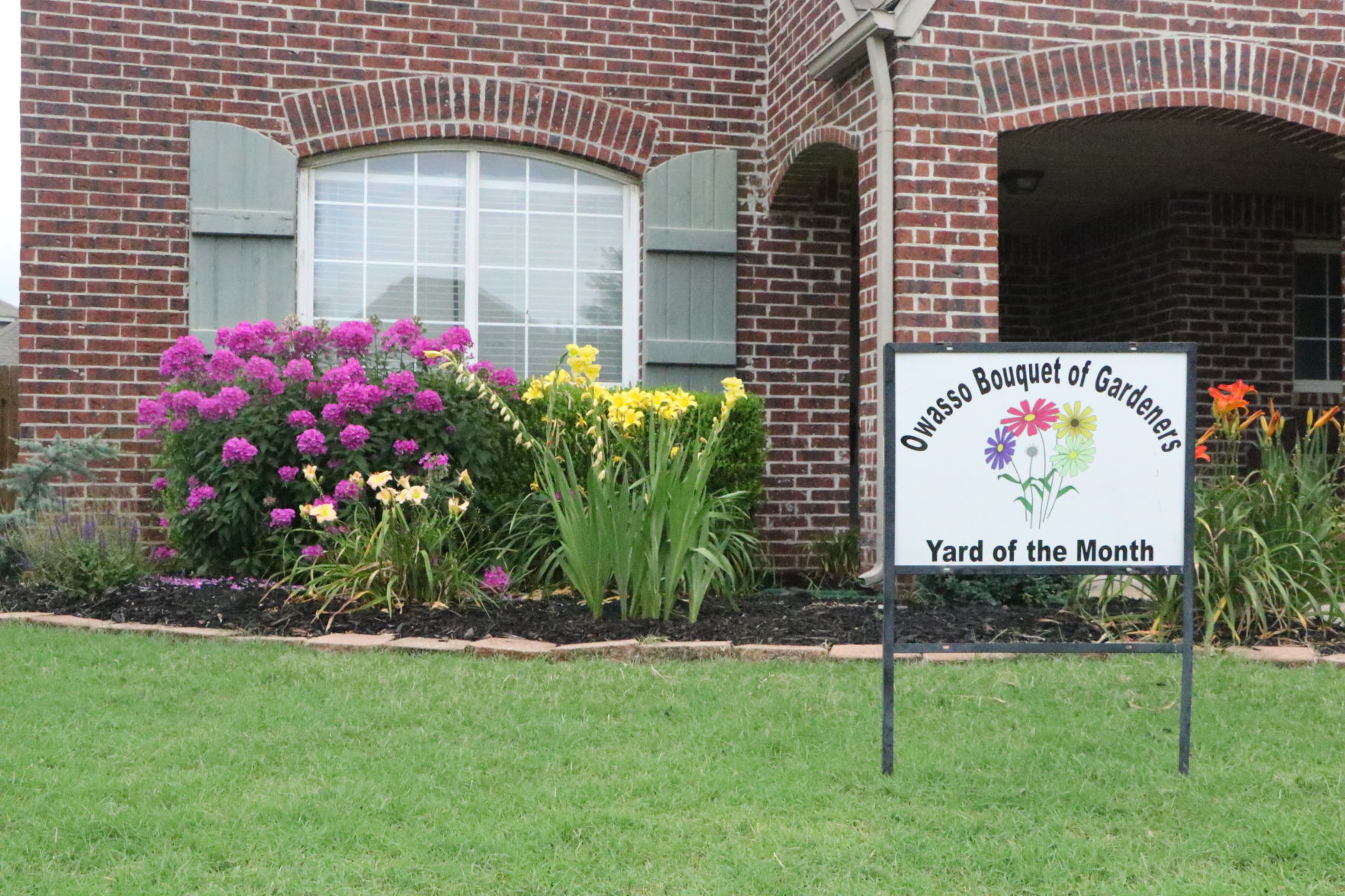 July Yard of the Month